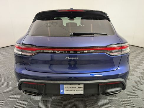 Used 2026 Porsche Macan AWD/4WD image 11