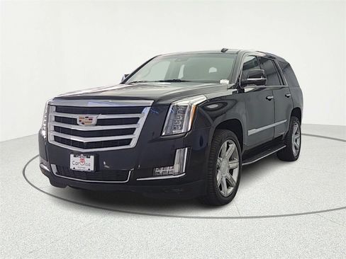 Used 2019 Cadillac Escalade Luxury image 2