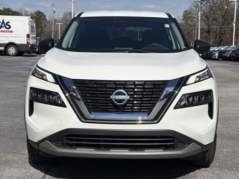 Certified 2023 Nissan Rogue S image 10