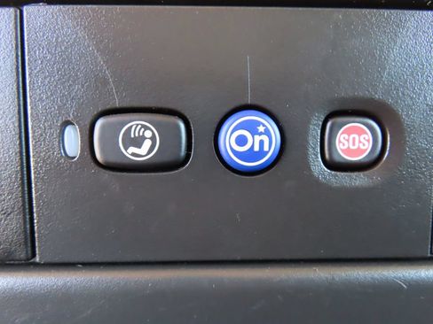 Used 2025 Chevrolet Express 2500 w/ Driver Convenience Package RWD image 11