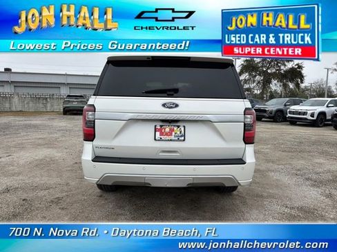 Used 2021 Ford Expedition Platinum image 10