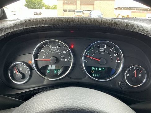 Used 2014 Jeep Wrangler Sport AWD/4WD image 17