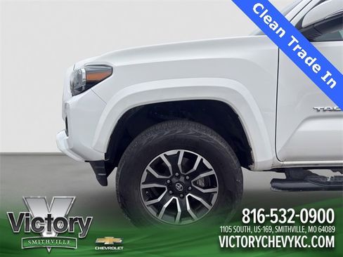 Used 2021 Toyota Tacoma TRD Sport image 20