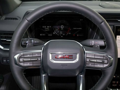 New 2027 GMC Terrain Elevation w/ Elevation Premium Package AWD/4WD image 18