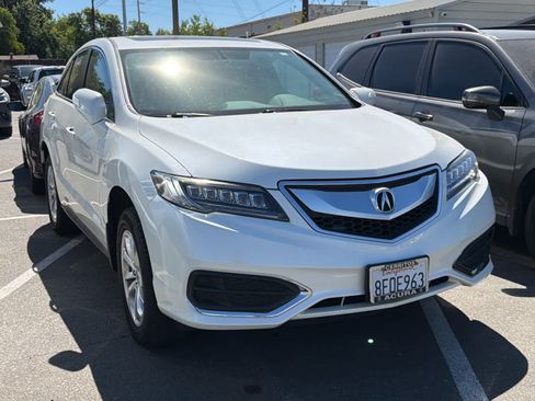 Used 2018 Acura RDX AWD image 3