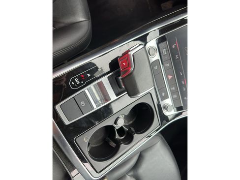 Used 2022 Audi Q7 3.0T Premium Plus AWD/4WD image 23