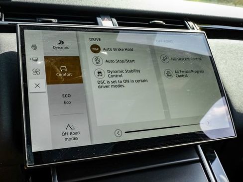 New 2026 Land Rover Range Rover Velar S AWD/4WD image 35