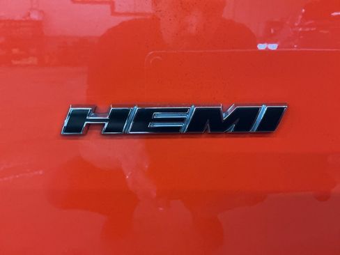 Used 2018 Dodge Challenger R/T Plus image 7