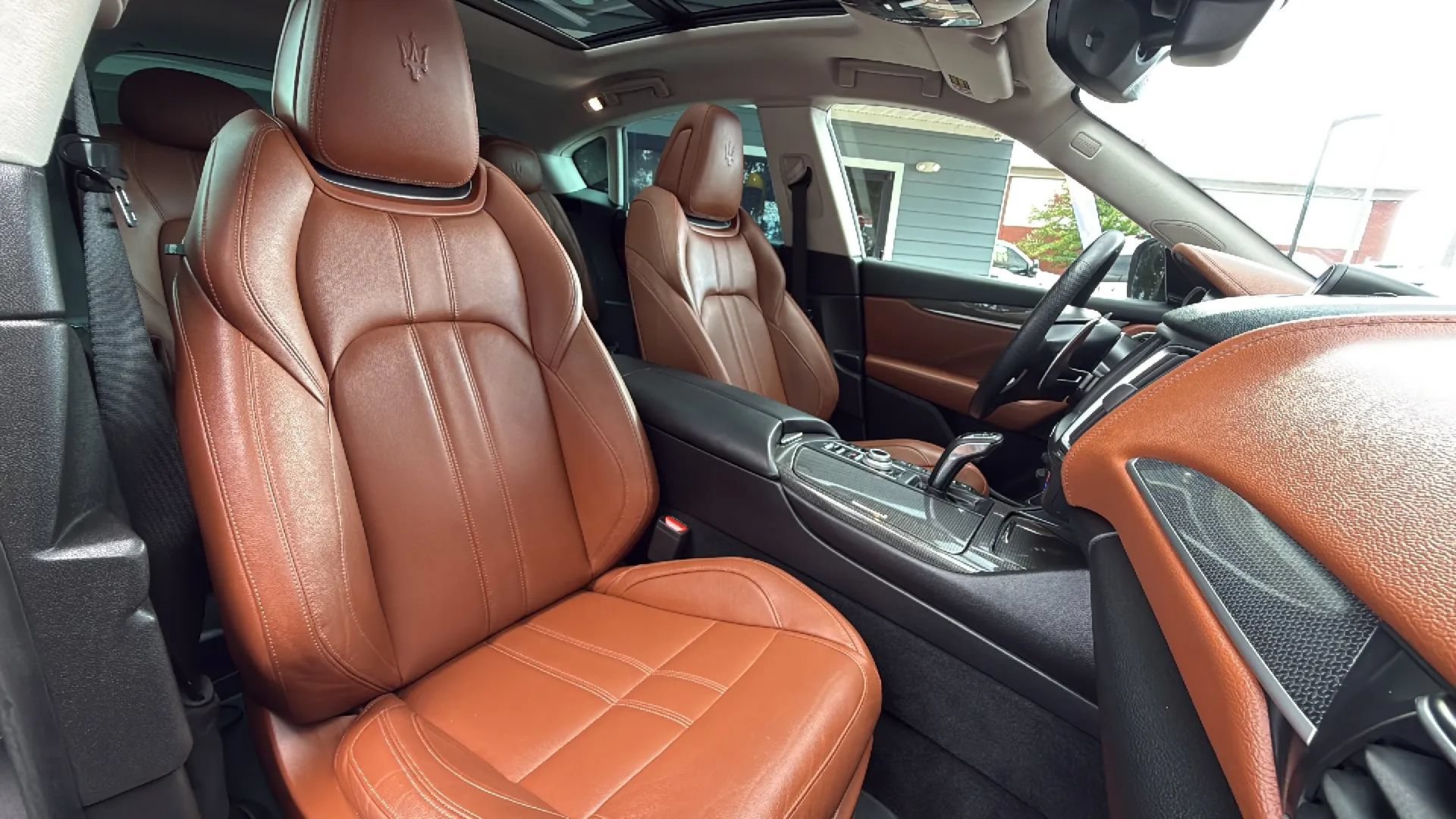 Used 2019 Maserati Levante S GranSport AWD/4WD image 28