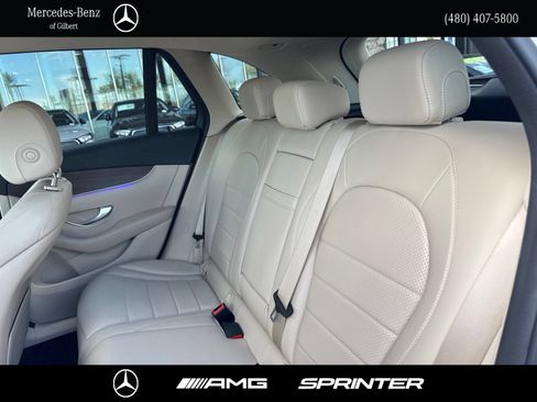 Used 2022 Mercedes-Benz GLC 300 4MATIC image 22