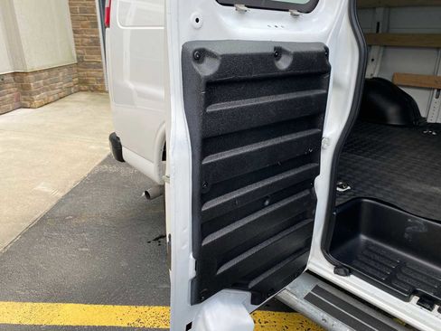Used 2024 Chevrolet Express 2500 w/ Driver Convenience Package RWD image 28
