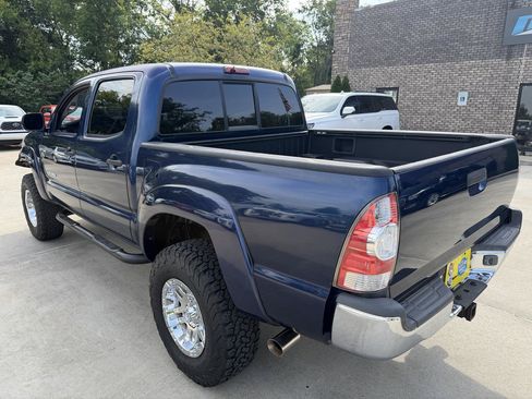 Used 2007 Toyota Tacoma PreRunner RWD image 7