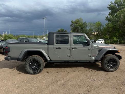 Used 2020 Jeep Gladiator Mojave AWD/4WD image 7