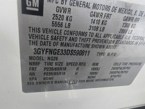 Used 2013 Cadillac SRX Luxury w/ Driver Awareness Package image 31