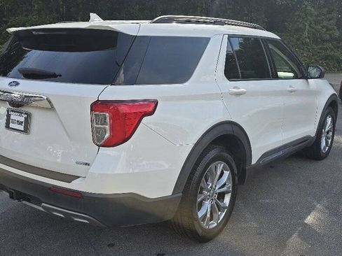 Used 2020 Ford Explorer XLT w/ Equipment Group 202A AWD/4WD image 6