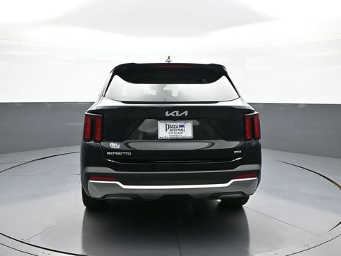 New 2026 Kia Sorento EX AWD/4WD image 7