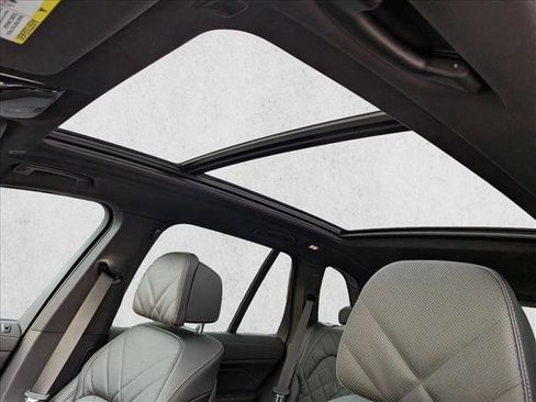 New 2026 BMW X5 xDrive40i w/ Climate Comfort Package image 14