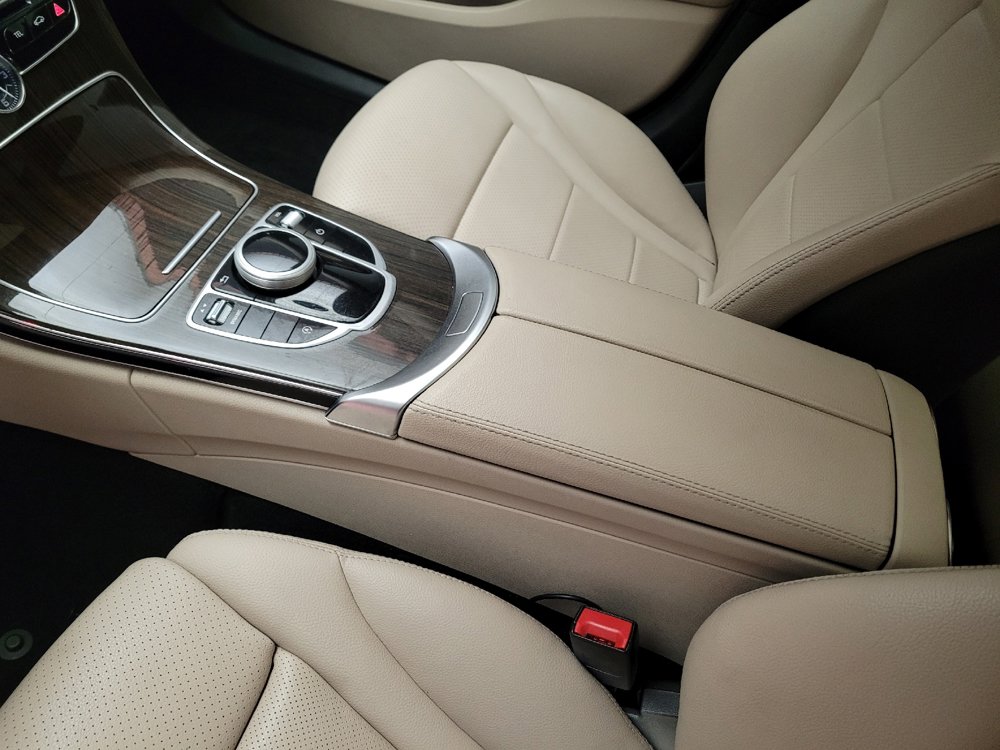 Used 2018 Mercedes-Benz C 300 Sedan image 26