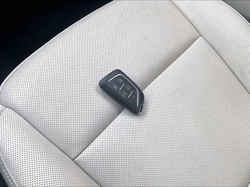 Used 2022 Cadillac CT4 Premium Luxury w/ Climate Package RWD image 12