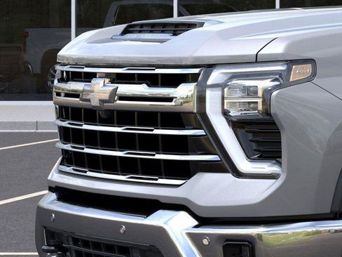 New 2026 Chevrolet Silverado 2500 LTZ image 13