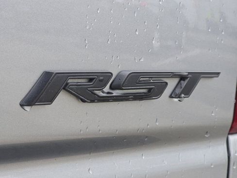 Used 2023 Chevrolet Silverado 1500 RST AWD/4WD image 15