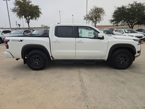 New 2026 Nissan Frontier Pro-X w/ Tow Package image 2