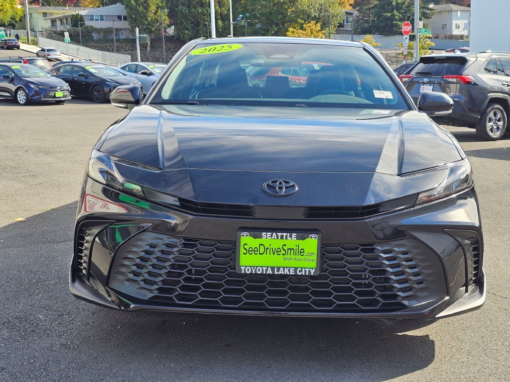 Certified 2025 Toyota Camry SE w/ Convenience Package AWD/4WD image 2