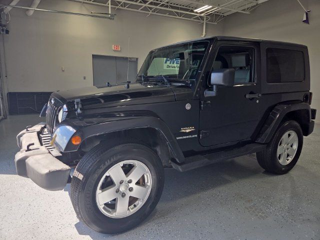 Used 2007 Jeep Wrangler Sahara AWD/4WD image 3