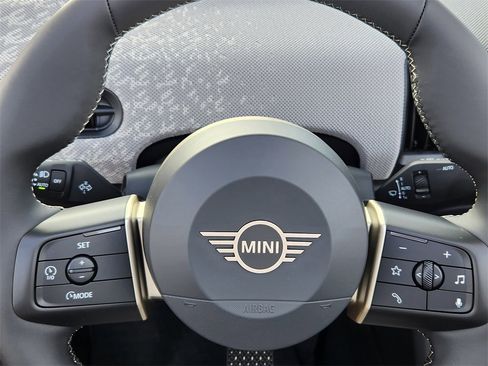 New 2026 MINI Cooper S image 13