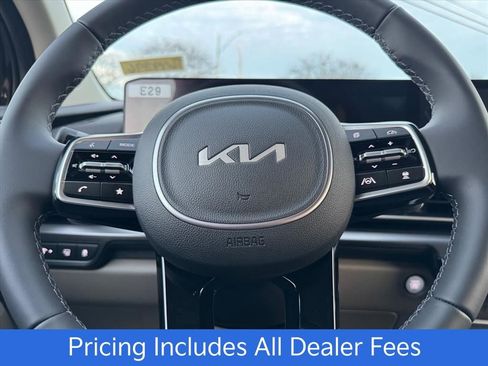New 2026 Kia Carnival LXS FWD image 12