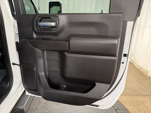 Certified 2022 Chevrolet Silverado 2500 LT w/ Convenience Package image 18