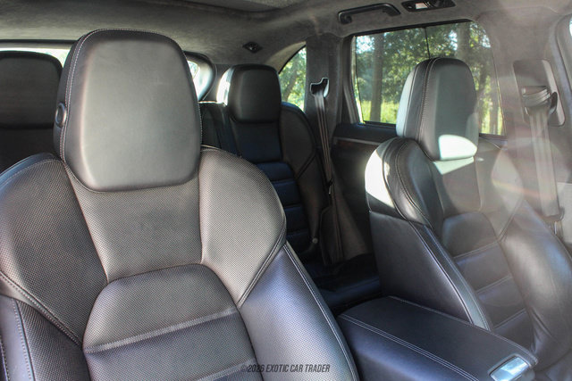 Used 2012 Porsche Cayenne Turbo AWD/4WD image 39