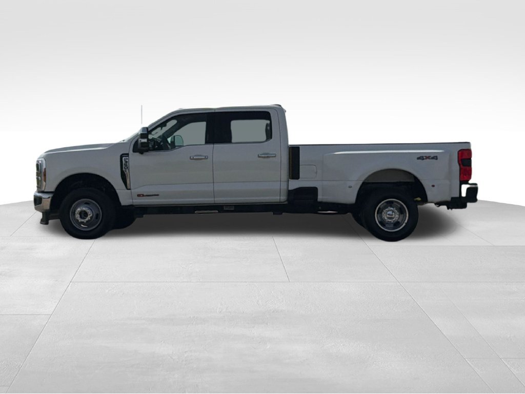 Used 2024 Ford F350 Lariat w/ Chrome Package AWD/4WD image 26