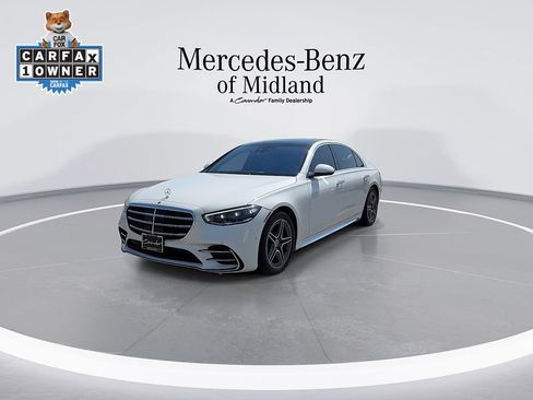 Used 2024 Mercedes-Benz S 580 4MATIC Sedan image 4