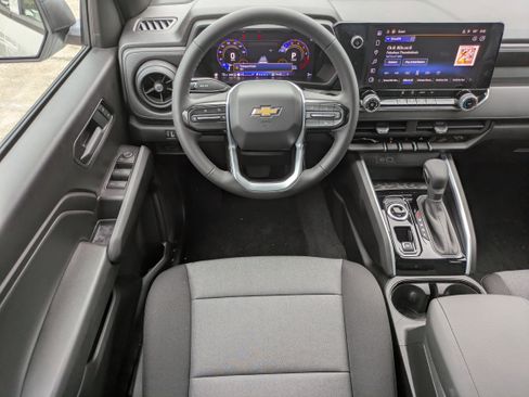 New 2026 Chevrolet Colorado W/T w/ WT Custom Package image 4