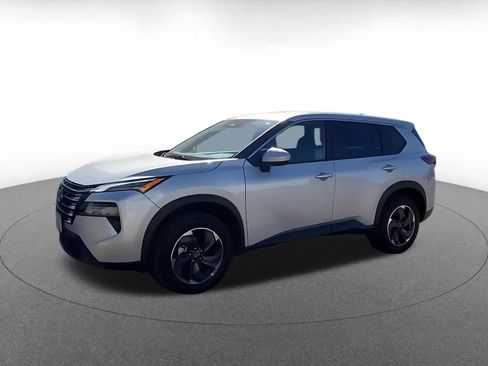 Used 2025 Nissan Rogue SV FWD image 7