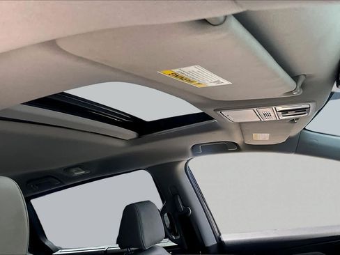 Used 2019 Honda Odyssey EX-L image 13
