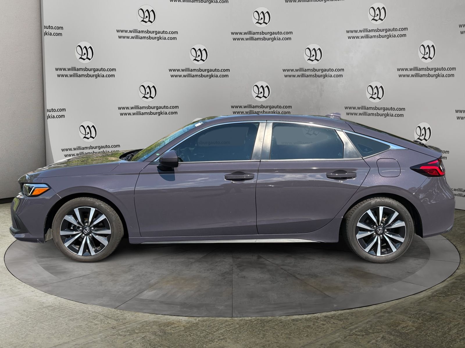 Used 2023 Honda Civic EX-L image 2