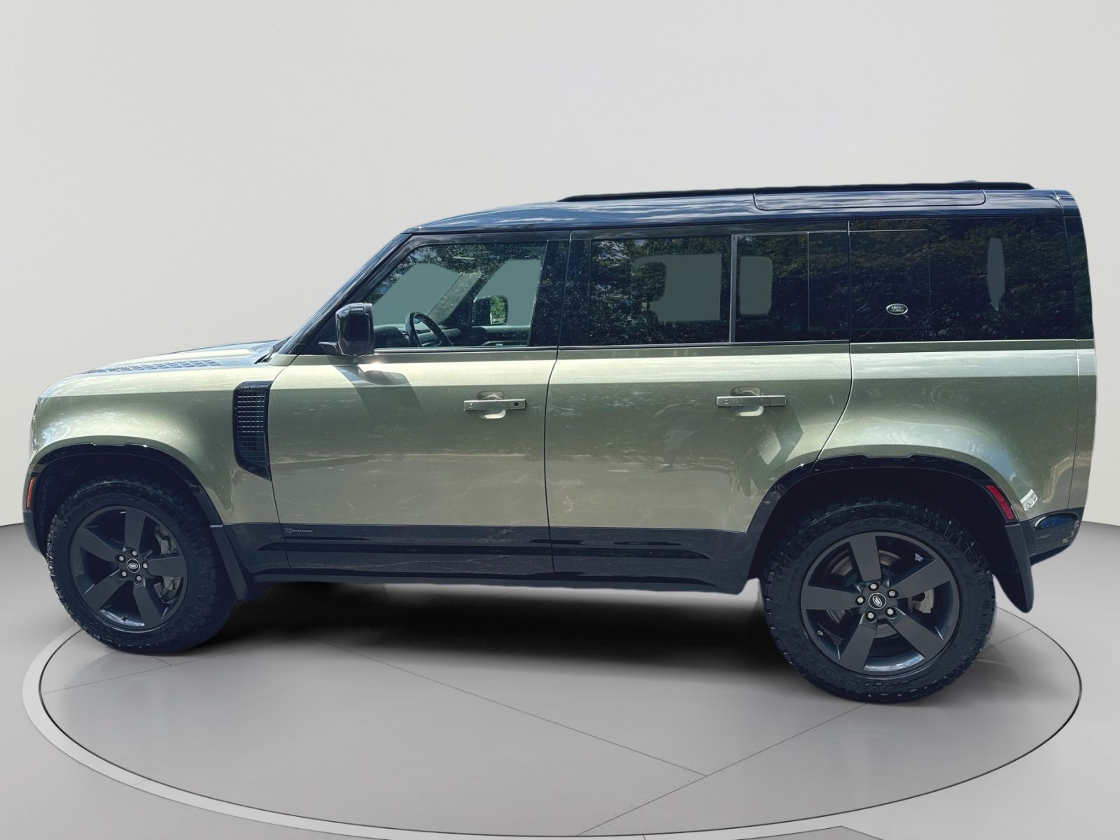 Used 2021 Land Rover Defender 110 X-Dynamic HSE AWD/4WD image 8