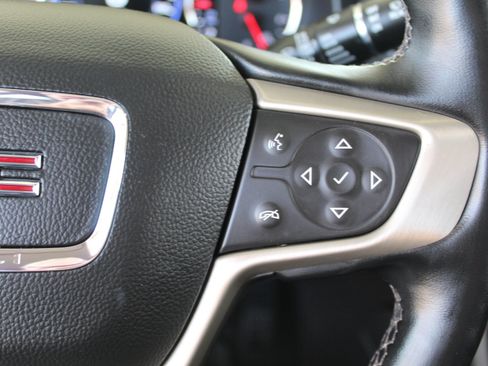 Used 2023 GMC Acadia Denali w/ Denali Technology Package AWD/4WD image 40