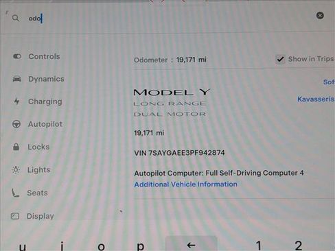 Used 2023 Tesla Model Y Long Range image 9