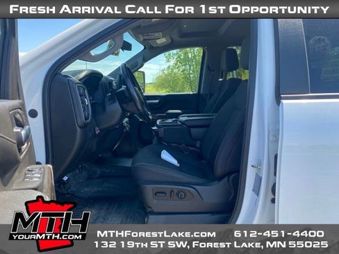 Used 2021 Chevrolet Silverado 3500 LT w/ Convenience Package AWD/4WD image 9