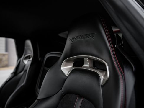 Used 2017 Dodge Viper GTC w/ ACR Package RWD image 59