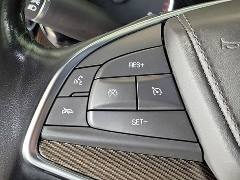 Used 2019 Cadillac XT5 Platinum AWD/4WD image 24