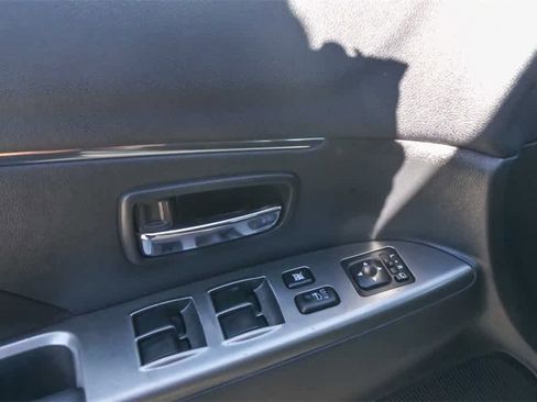 Used 2021 Mitsubishi Outlander Sport SE image 17