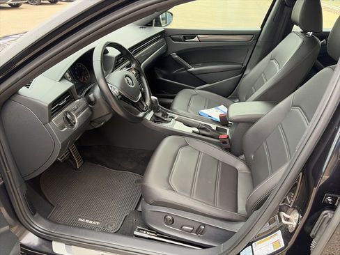 Certified 2021 Volkswagen Passat 2.0T R-Line w/ Luggage Net & Mats Package image 12
