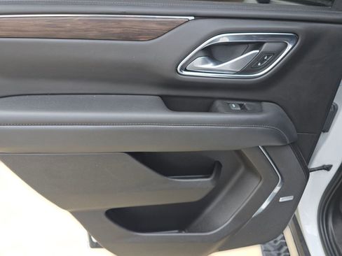 Used 2022 Chevrolet Tahoe Z71 w/ Luxury Package image 25