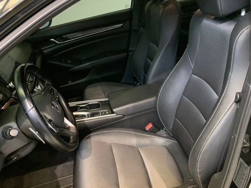 Used 2020 Honda Accord Sport image 16
