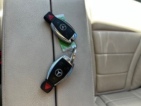 Used 2018 Mercedes-Benz C 300 4MATIC Sedan image 42