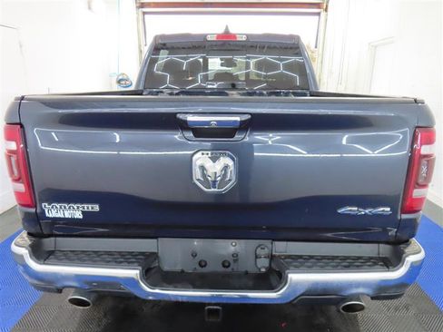 Used 2019 RAM 1500 Laramie w/ Off Road Group image 11